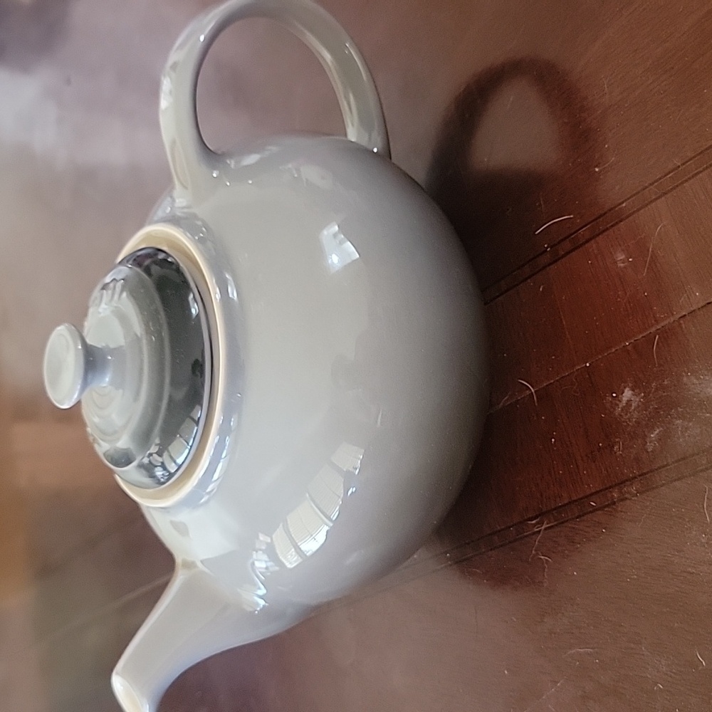 Elegant Gray Teapot By Le Creuset